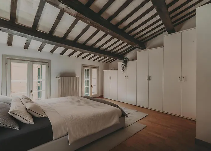Luxury Private Home - City Center